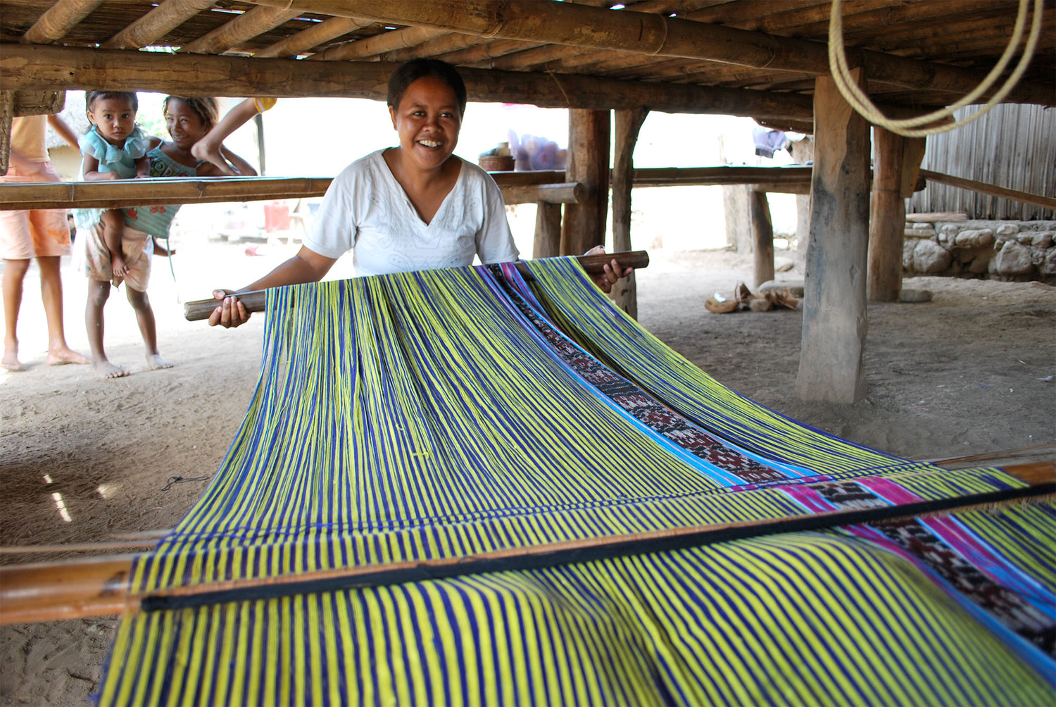 Connecting Communities...